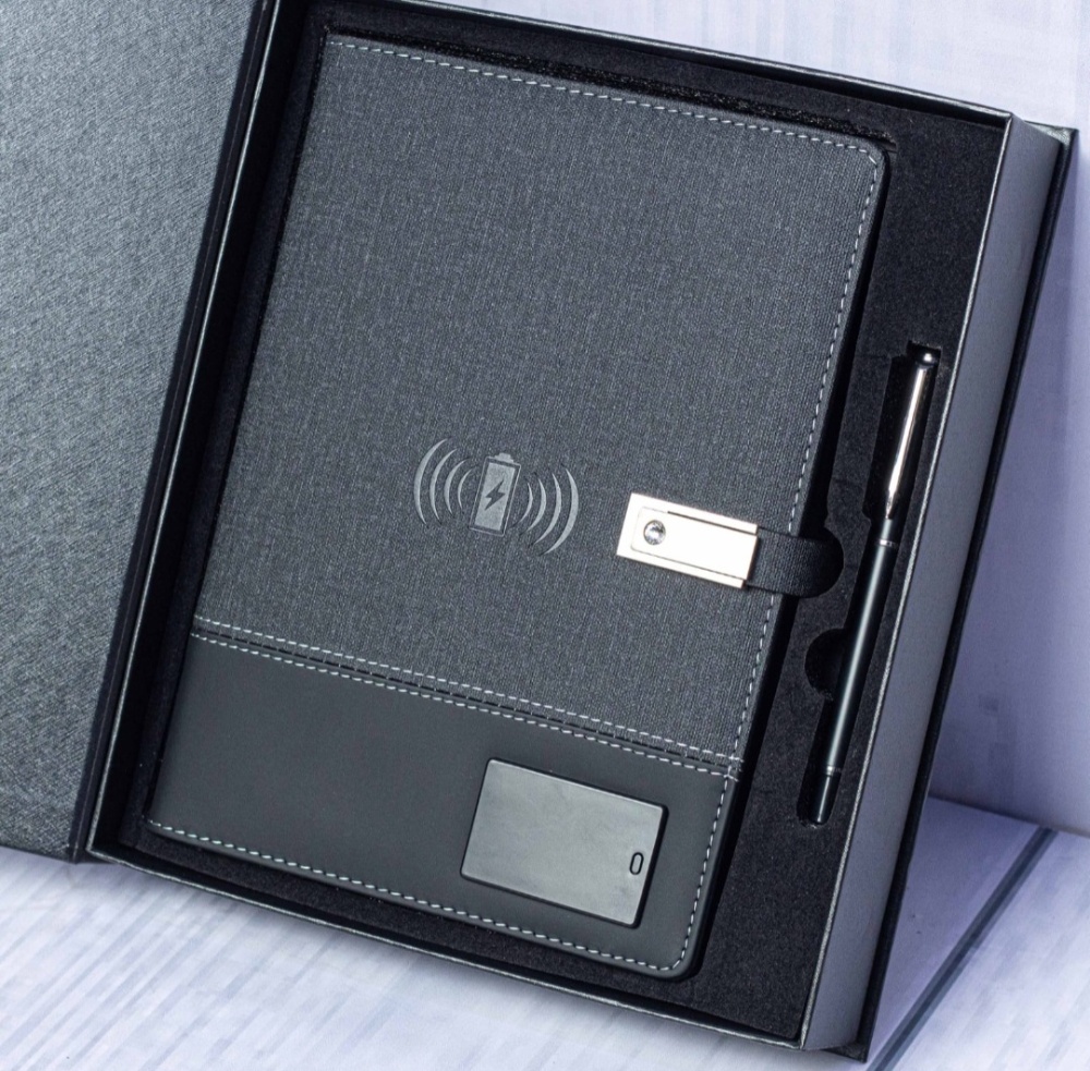 Eco Luxe Smart Powerbank Notebook - Image 3