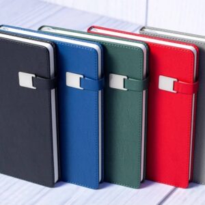 A5 PU leather notebook in dark green with metallic magnetic clasp